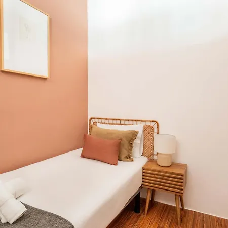 The Collection - Comfortable And Huge 5bd - 2bth Rambla Catalunya