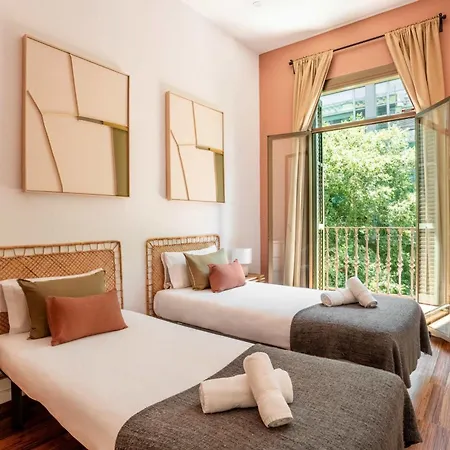 The Collection - Comfortable And Huge 5bd - 2bth Rambla Catalunya Apartman *