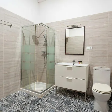 The Collection - Comfortable And Huge 5bd - 2bth Rambla Catalunya Apartment Barcelona
